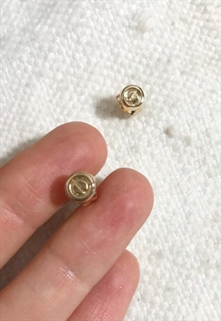 GOLD SCREW STUDS