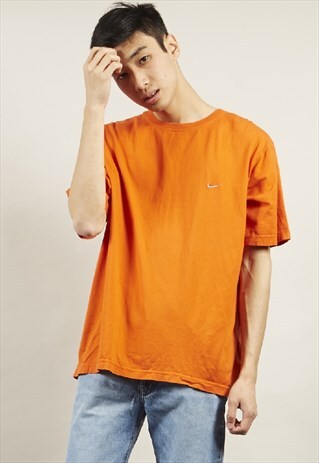 VINTAGE 90'S NIKE ORANGE T-SHIRT
