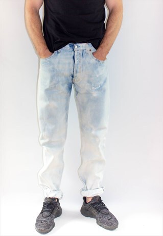 VINTAGE 90'S 501 BLEACHED DISTRESSED LEVI JEANS