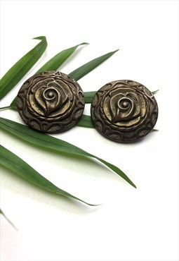 Womens Vintage clip on earrings bronze brown circular 