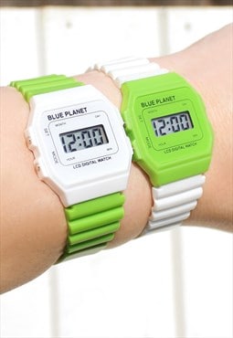 Wear & Share Set of 2 LCD Watches