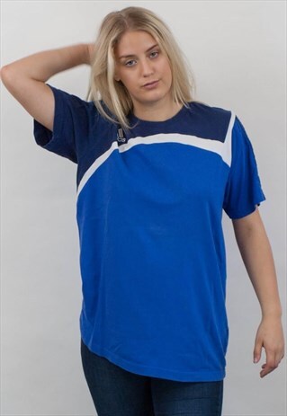 VINTAGE ADIDAS T-SHIRT