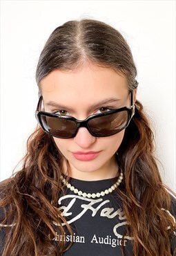 Vintage Y2K oversized rectangle sunglasses in black
