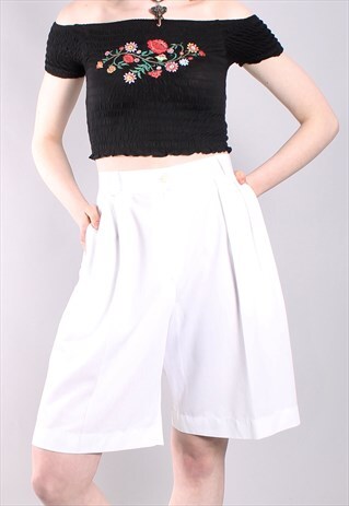 VINTAGE 80S WHITE HIGH WAISTED PLEAT FRONT CULOTTE SHORTS