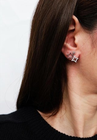STAR STERLING SILVER EARRING