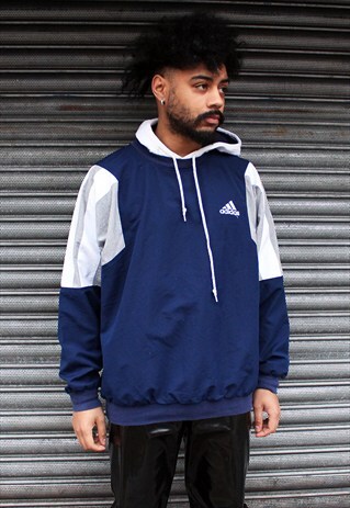 VINTAGE ADIDAS HOODIE