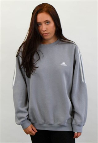 VINTAGE ADIDAS SWEATER
