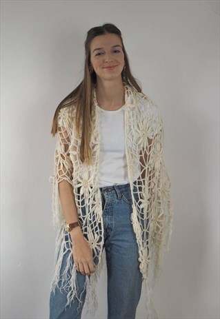 VINTAGE CREAM CROCHET SHAWL SCARF