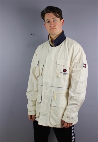 VINTAGE TOMMY HILFIGER JACKET IN OFF WHITE WITH EMBROIDERED