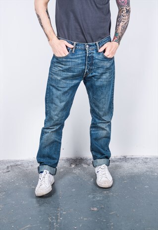 VINTAGE BLUE LEVI'S 501 JEANS