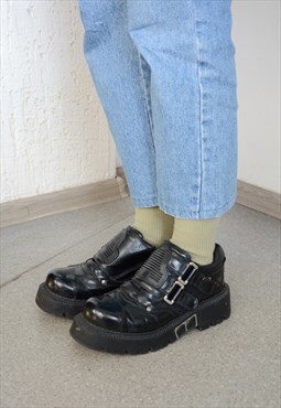 Vintage BOOSTER Grunge Platform Shoes
