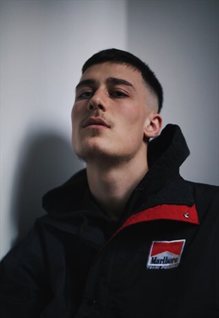 RARE VINTAGE MARLBORO WINDBREAKER JACKET