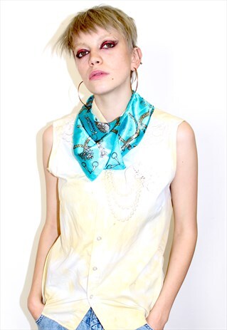 VINTAGE 70S SILK SHEEN BLUE GOLD CHAIN PRINT RETRO SCARF