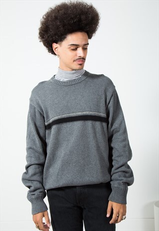 ON SALE VINTAGE 80S TOMMY HILFIGER KNITWEAR JUMPER / S0473