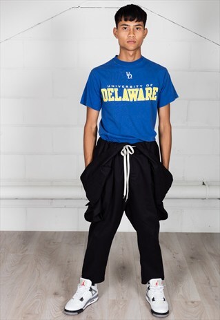 VINTAGE UNIVERSITY OF DELAWARE UNISEX T-SHIRT