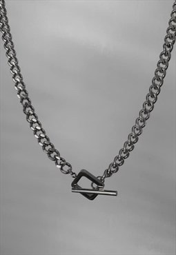 DEMETRIUS. Silver T Bar Toggle Chain Necklace