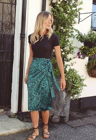 LEOPARD PRINT SATIN WRAP SKIRT IN GREEN