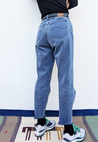 LEE HIGH WAISTED MOM JEANS RAW CUT EDGE