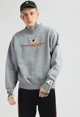 VINTAGE REEBOK SWEATSHIRT