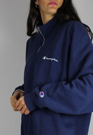 VINTAGE CHAMPION SWEATSHIRT JUMPER W LOGO FRONT & SLEEVE