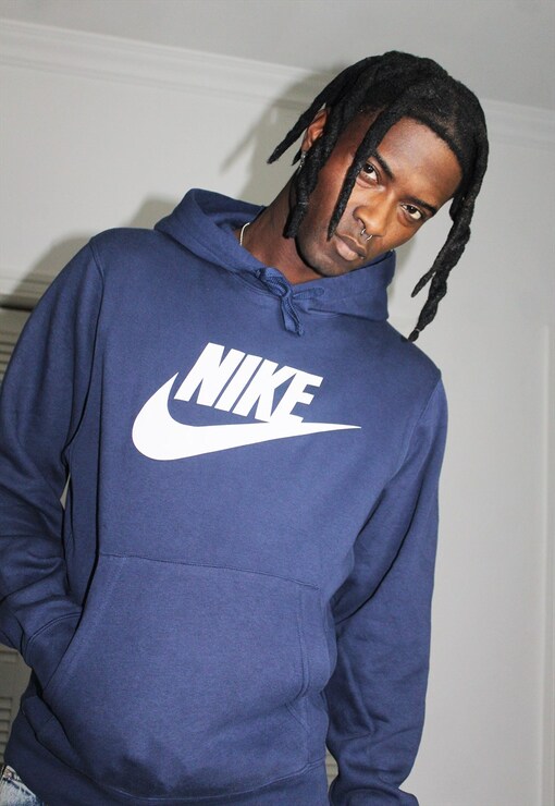 garment image