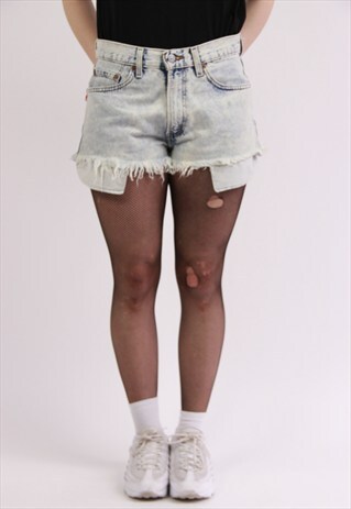 VINTAGE LEVI'S DENIM SHORTS