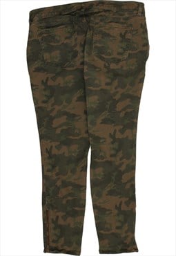 Vintage 90's Old Navy Trousers / Pants Camo Straight Leg