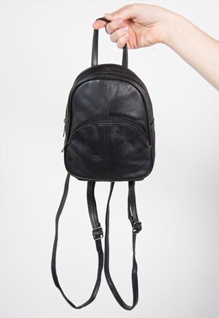 VINTAGE 90'S BLACK LEATHER CUTE MINI RUCKSACK