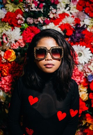 OVERSIZED TAN SUNNIES