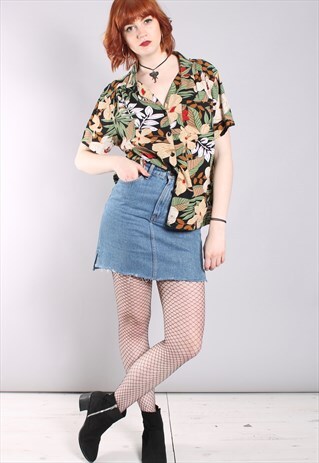 VINTAGE 90S HAWAIIAN PATTERNED SHIRT