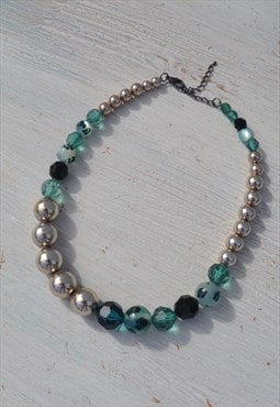 Deadstock 90s silver/black/teal blue beaded necklace