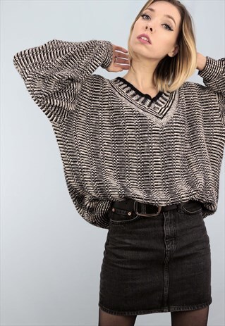 VINTAGE 80S 90S OVERSIZED PATTERNED KNIT JUMPER