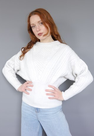 VINTAGE 80S CREAM BATWING JUMPER