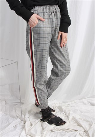(KOREAN) MINI HOUNDSTOOTH TARTAN TROUSERS WITH STRIPED STR
