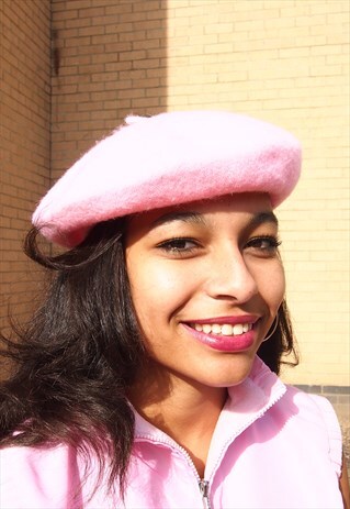 BABY PINK WOOL BERET