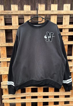 Retro Nike embroidered black sweatshirt XL