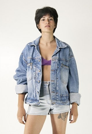 VINTAGE DENIM JACKET