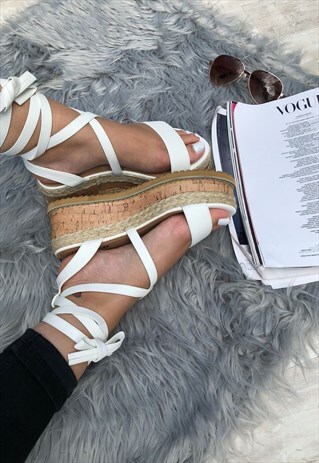 FIVE STAR BOUTIQUE PLATFORM ESPADRILLES IN WHITE