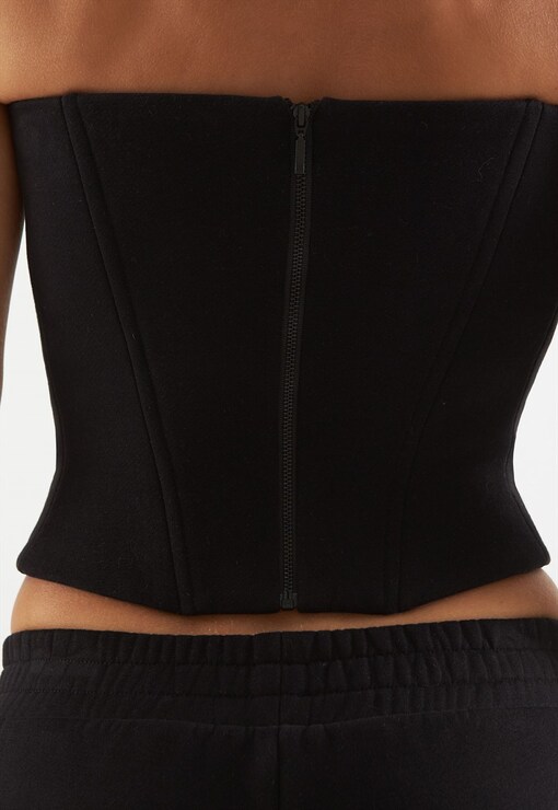 garment image