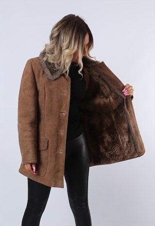SHEEPSKIN SHEARLING SUEDE COAT UK 12 SHORT (C9AH)