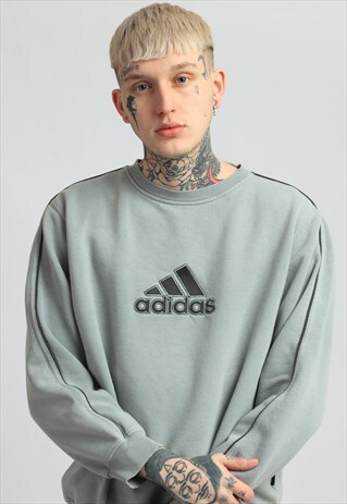 VINTAGE ADIDAS SWEATSHIRT