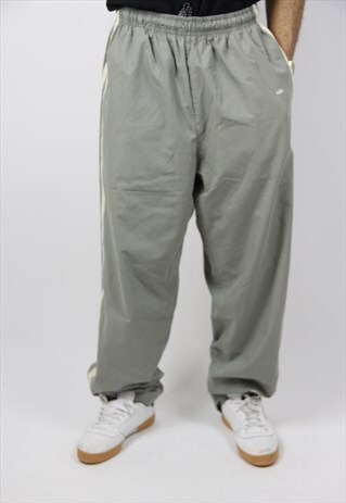 VINTAGE NIKE TRACKSUIT BOTTOMS