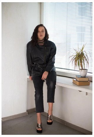 VINTAGE 70'S LEATHER BELTED AVIATOR JACKET IN BLACK