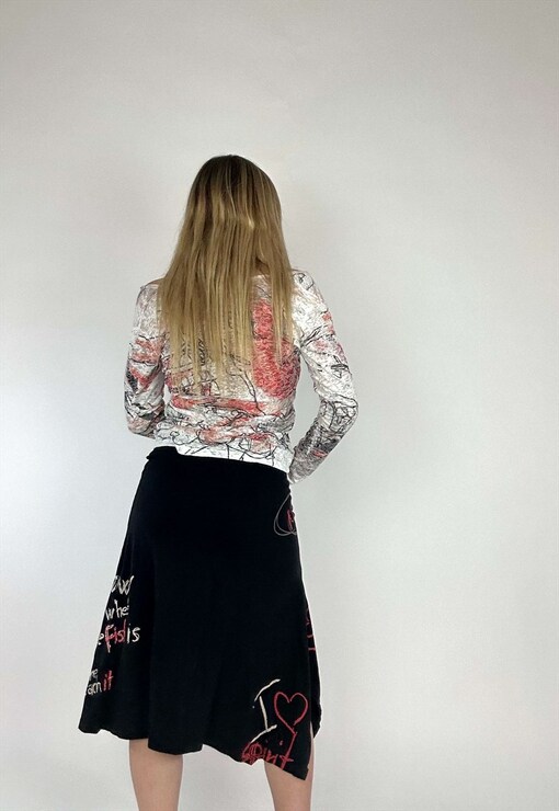 garment image