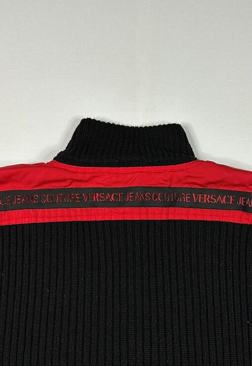 garment image