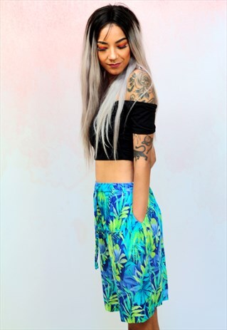 1990S VINTAGE GREEN HAWAIIAN TROPICAL CULLOTTES SHORTS