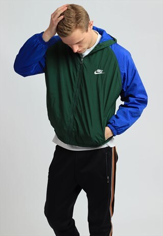 VINTAGE NIKE WINDBREAKER JACKET
