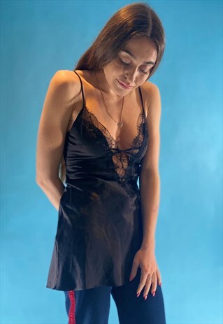 Vintage Y2K Cami Top in Black
