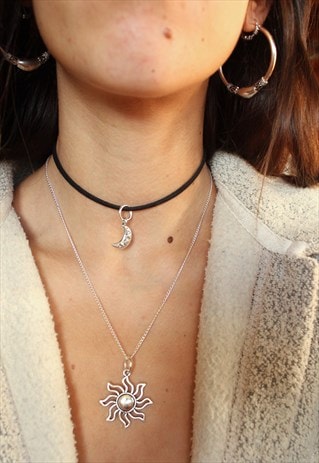 CHOKER & DAINTY NECKLACE SET WAVEY SUN & MOON