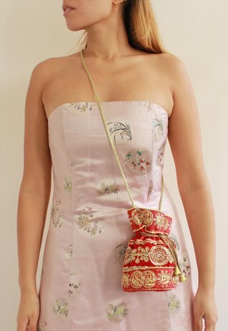 RED GOLD EMBROIDERY UMBRELLA MINI BAG